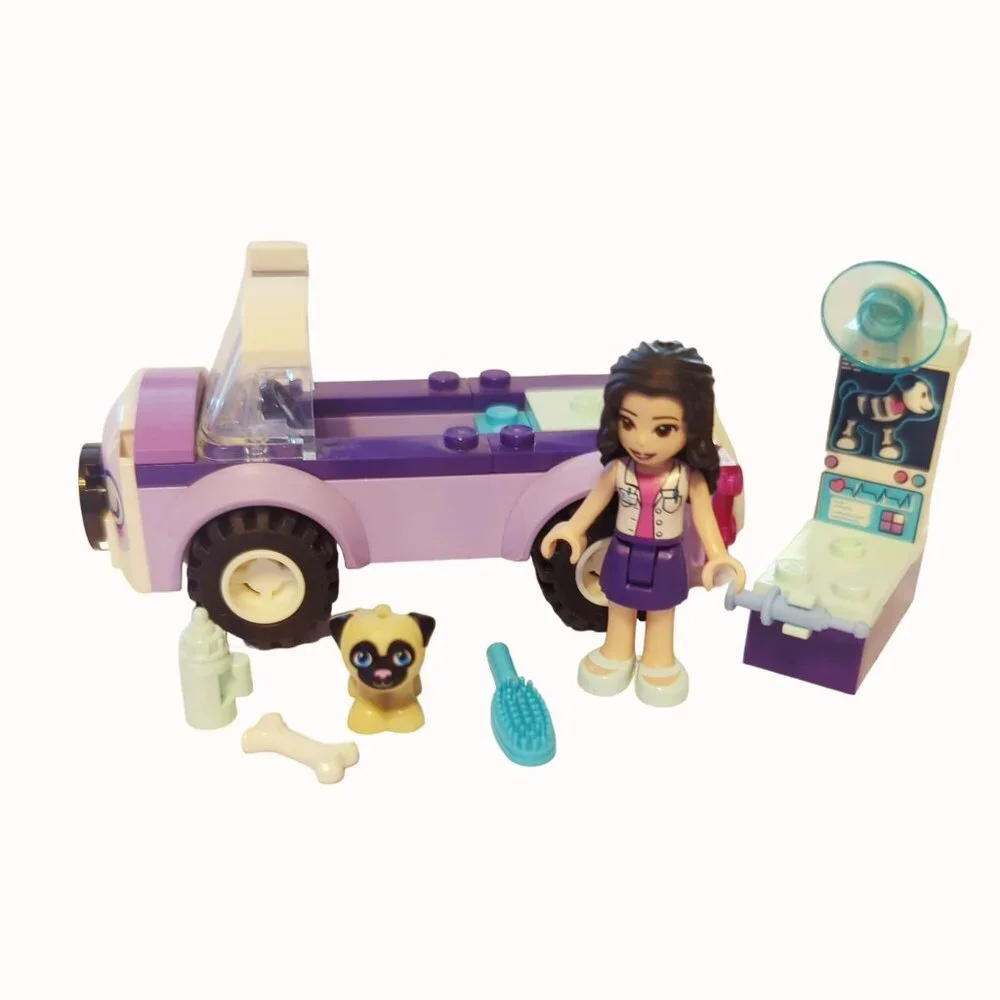 LEGO Emma's Mobile Veterinary Clinic Set 41360 Incomplete Missing 2 Pieces 2019